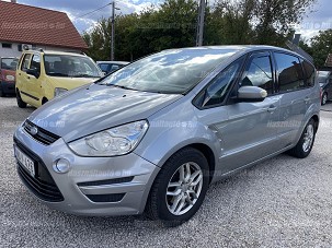 FORD S-MAX 2.0 TDCi Titanium Champions