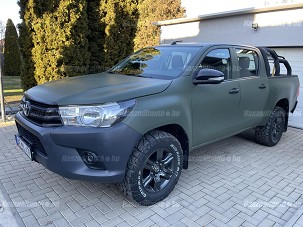 TOYOTA HI LUX Hilux 2.4 D-4D 4x4 Double Active